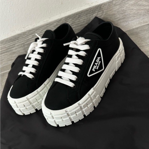 Prada sneakers - Picture 1 of 4